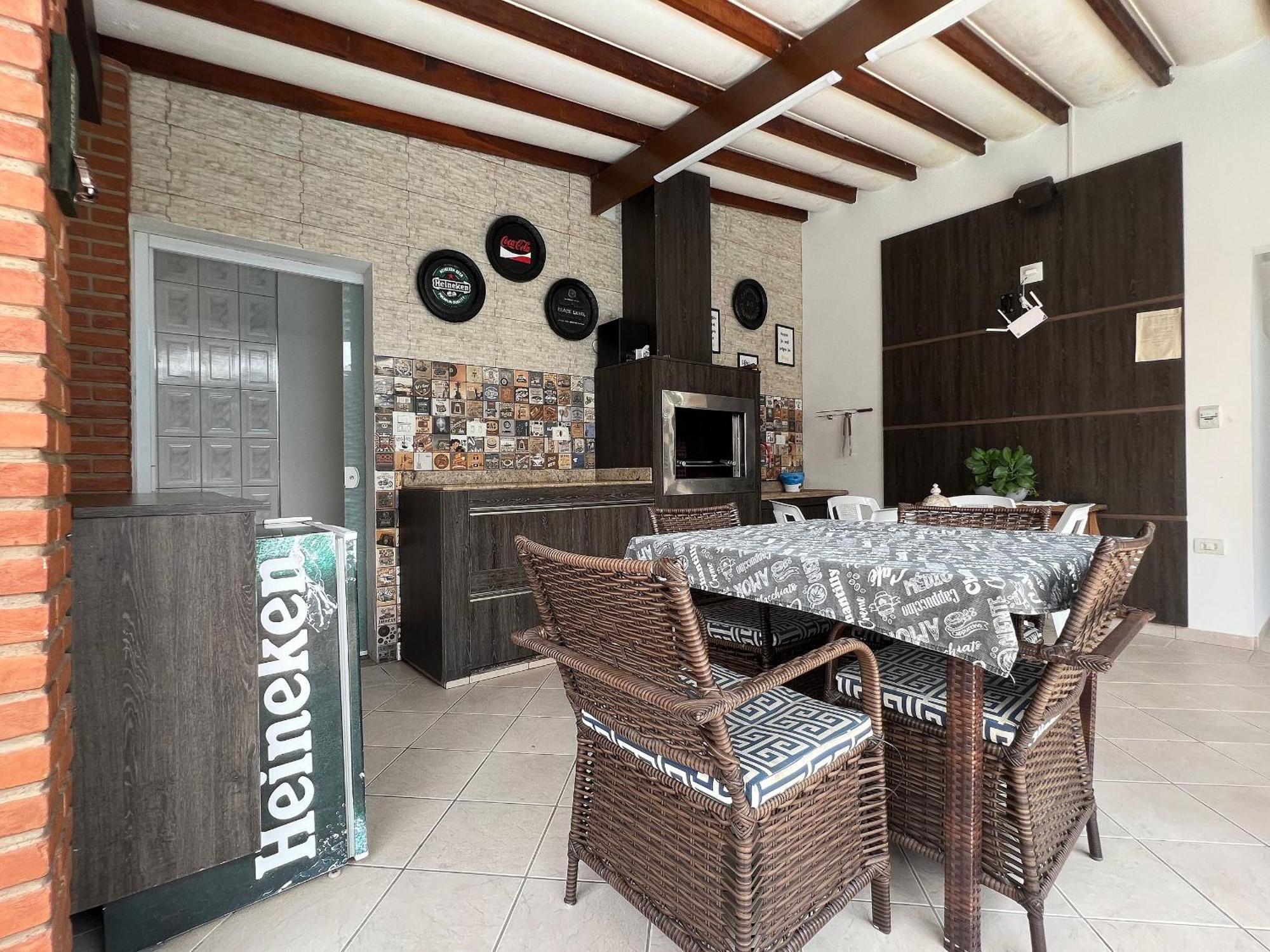 Casa Agradavel Com Piscina, A Poucos Passos Da Praia Peruíbe Extérieur photo