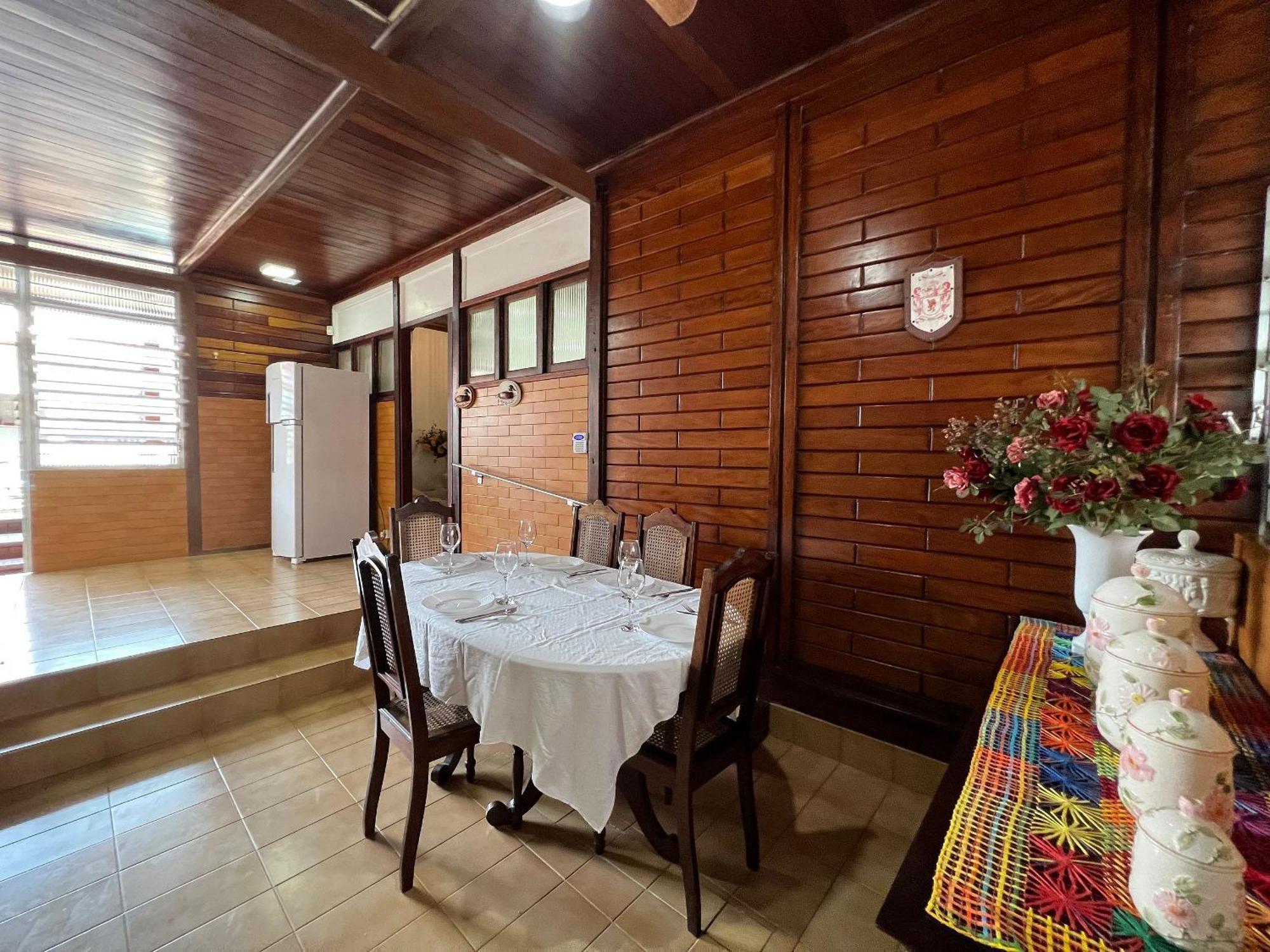 Casa Agradavel Com Piscina, A Poucos Passos Da Praia Peruíbe Extérieur photo