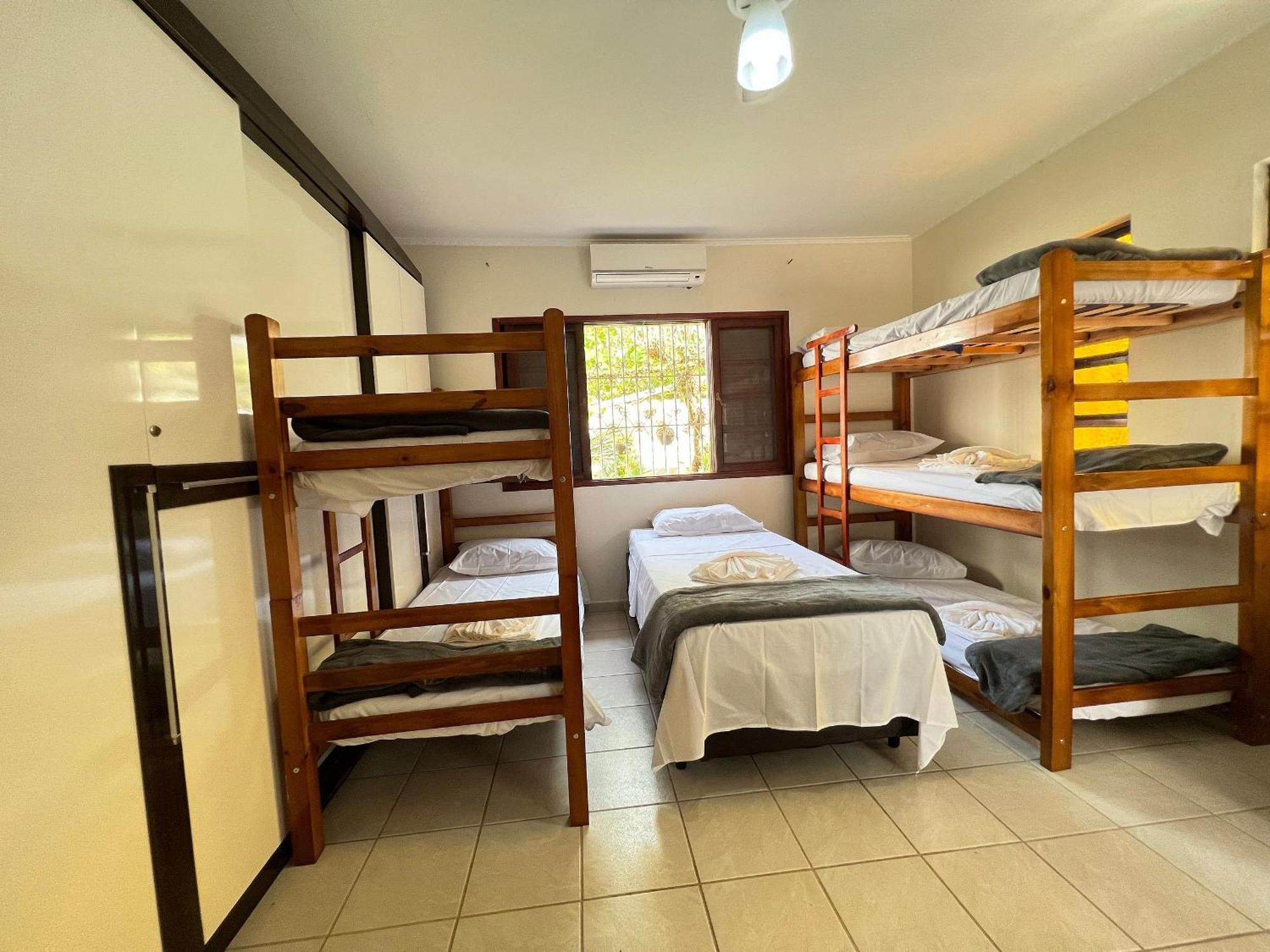 Casa Agradavel Com Piscina, A Poucos Passos Da Praia Peruíbe Extérieur photo