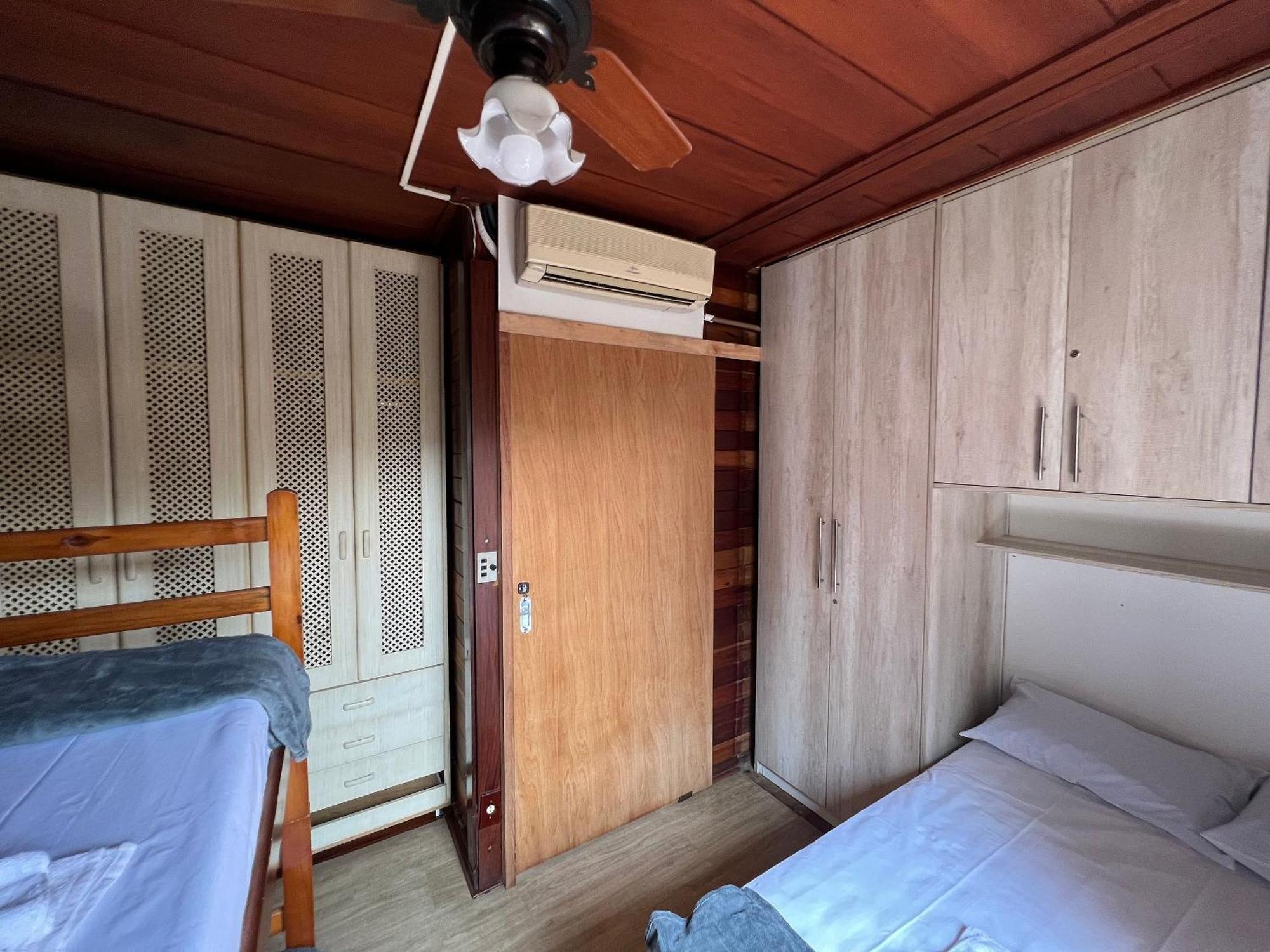 Casa Agradavel Com Piscina, A Poucos Passos Da Praia Peruíbe Extérieur photo
